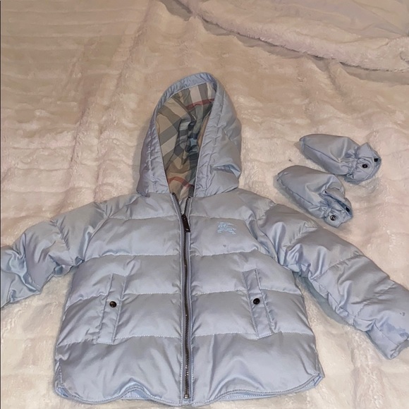 Burberry Other - Burberry puffer jacket